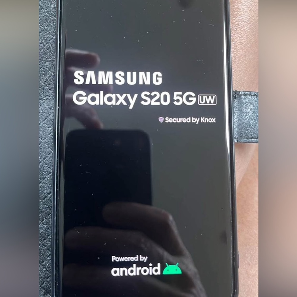 Samsung Black Galaxy S20 5G UW Smartphone unlocked Verizon